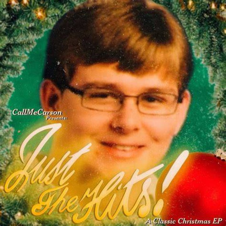 Carson King (CallMeCarson)'s pet No Pets (CallMeCarson)