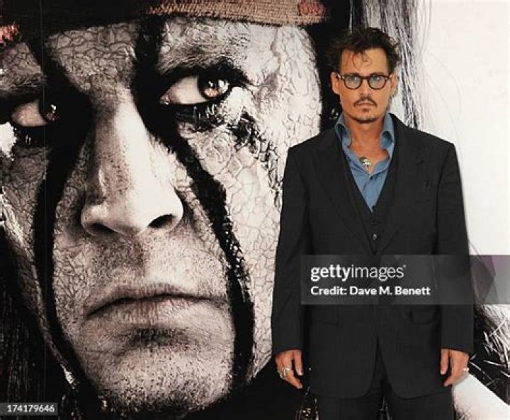 ohnny Depp attends the UK Premiere of 'The Lone Ranger'