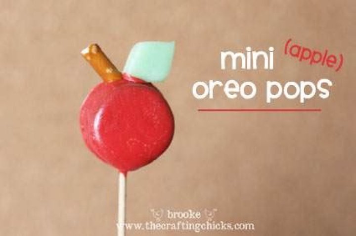 Oreo Apple Pops for Teacher Appreciation