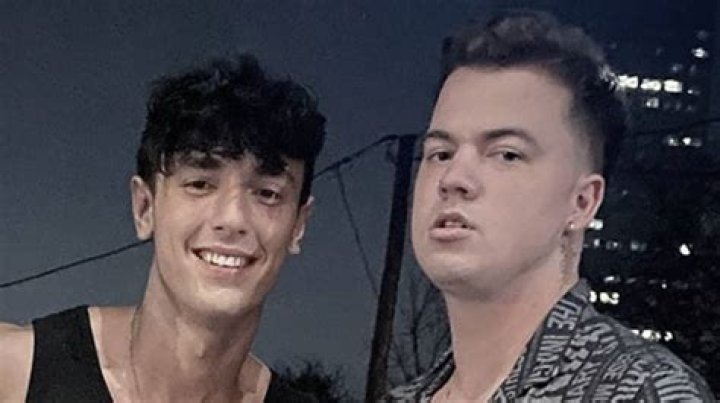 What is Taylor Caniff's Net Worth? Age, Career, Dating, Girlfriend, Song